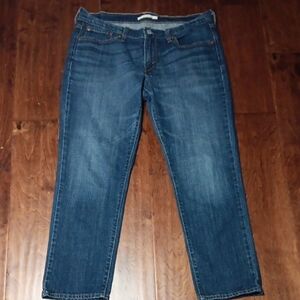 Levi Strauss Women's Boyfriend Jeans Size 30